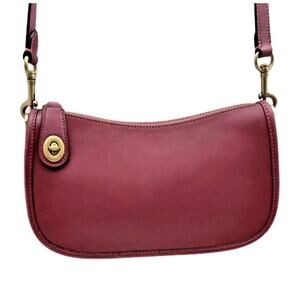Coach Swinger Crossbody Bag Rouge Glove Tanned Leather Limited Edition C0638